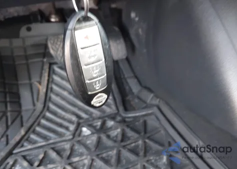 2013 Nissan Sentra Sr z USA, uszkodzony, nr VIN 3N1AB7AP2DL669742